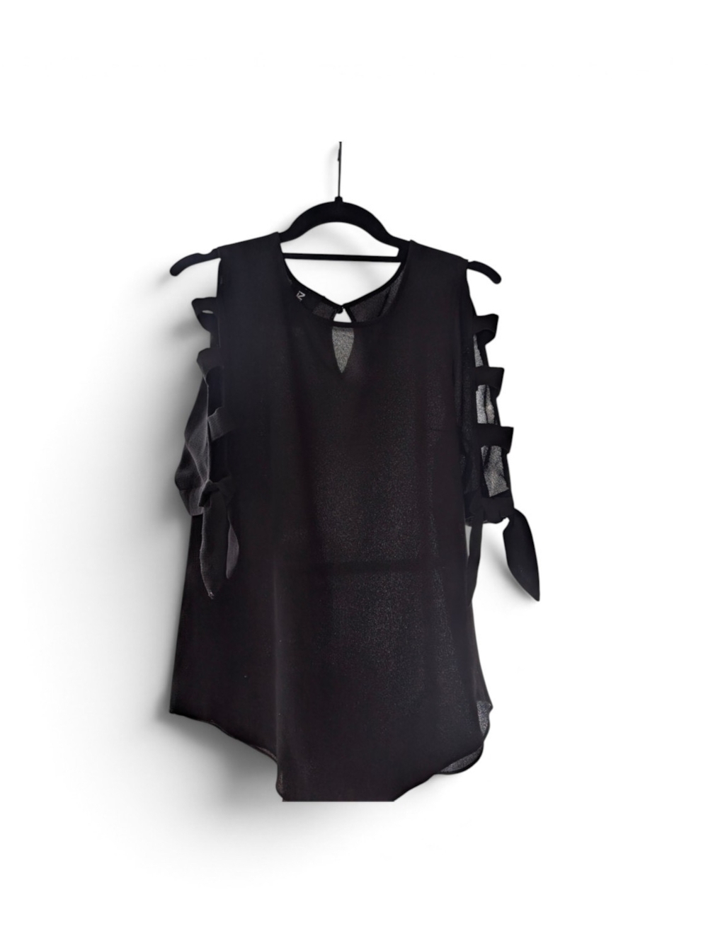 Iz Byer Black Ruffle Tie-Sleeve Blouse